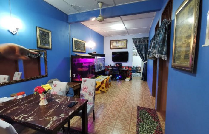 RENOVATED &HOT LOCATIONTaman Bandar Sunggala , Rumah ...